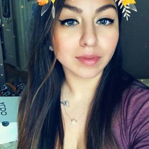 Meet your Posher, Aracely